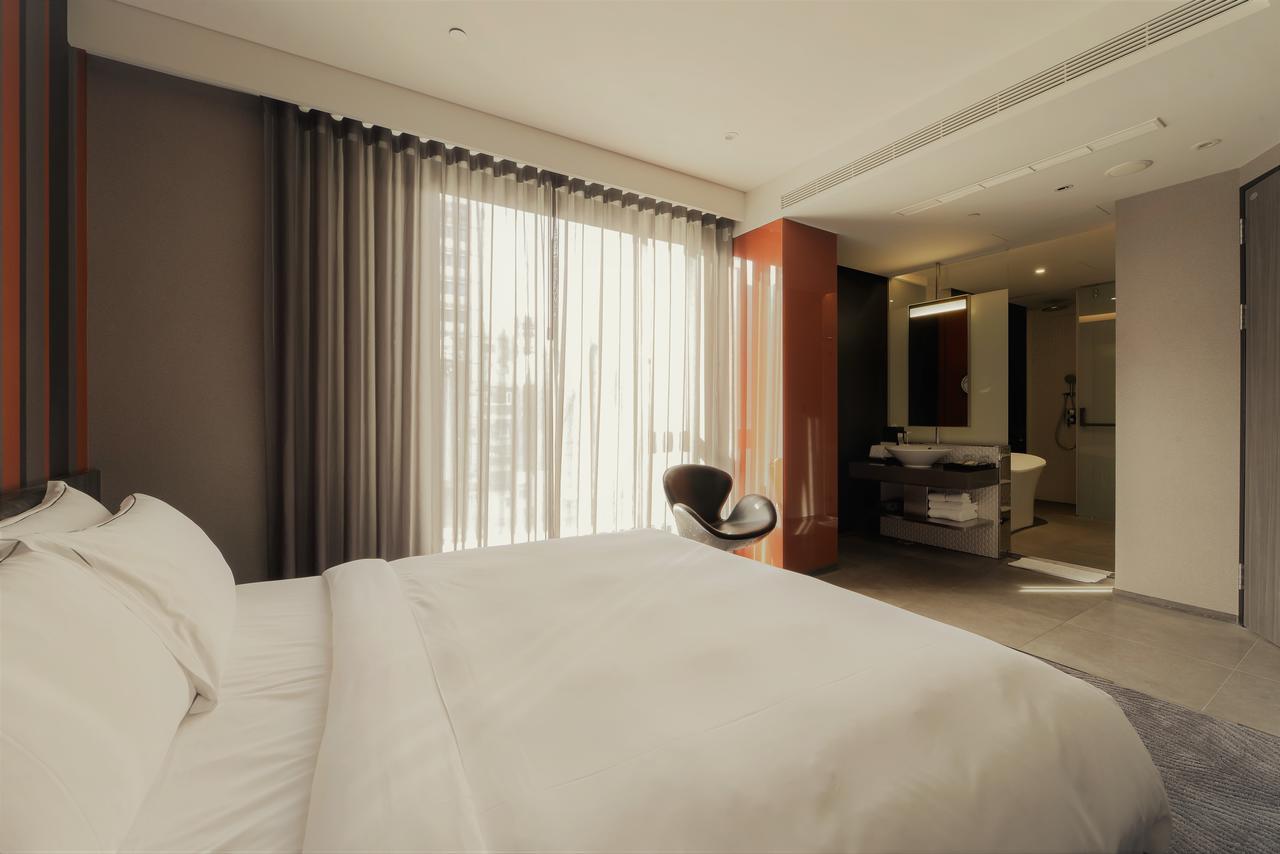 Starhaus Hotel Гаосюн Экстерьер фото
